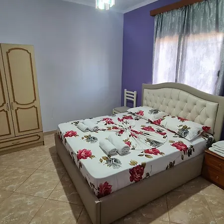 Aparthotel Reshat Caca Ksamil