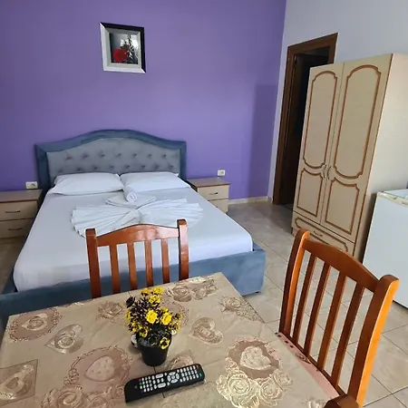 Reshat Caca Apart Otel Ksamil