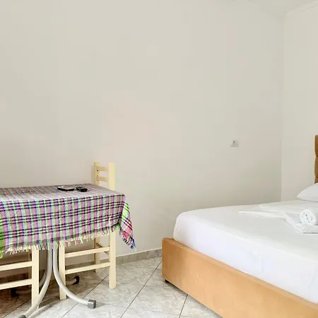 Reshat Caca Apart Otel 3*