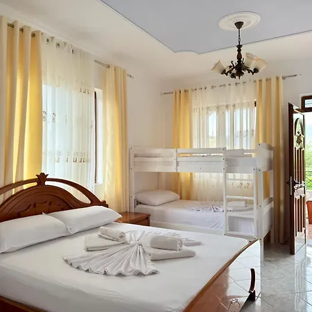 Reshat Caca Apart Otel 3*